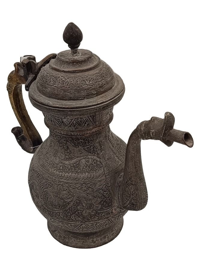 Antique Museum antique silver pot  - Image 1