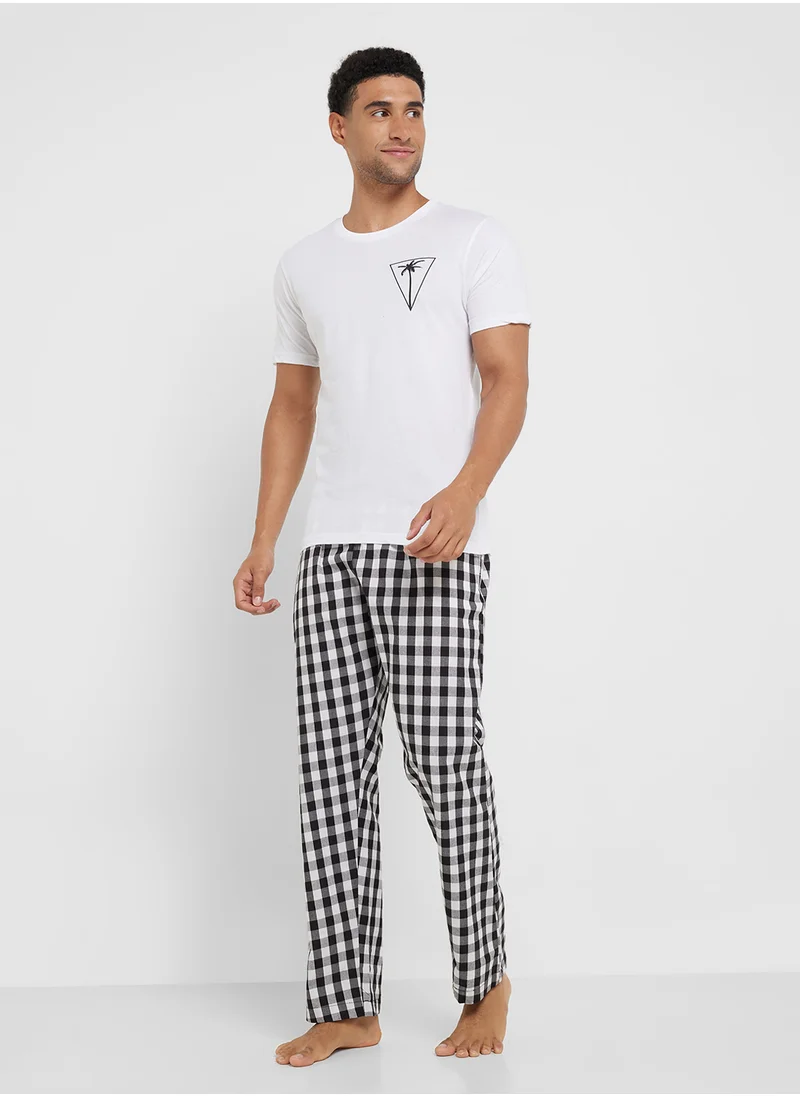 سفنتي فايف Nightwear T-Shirt & Pants Sets