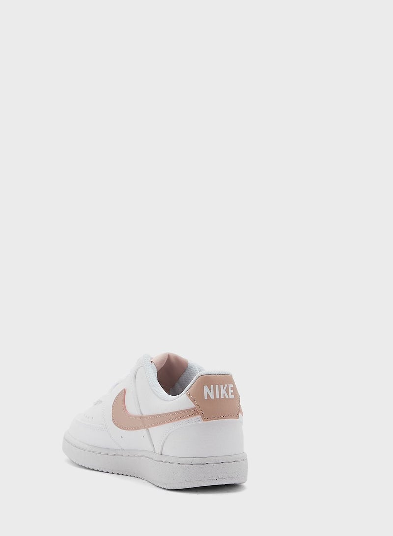 Nike حذاء نايك كورت فيجن لو NN - Image 2
