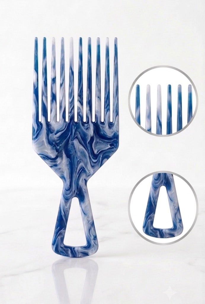 Premium Wide-Tooth Curly Hair Comb for Thick & Curly Hair – Detangling Design – Trendy Colors – Perfect for Daily Use - Image 1
