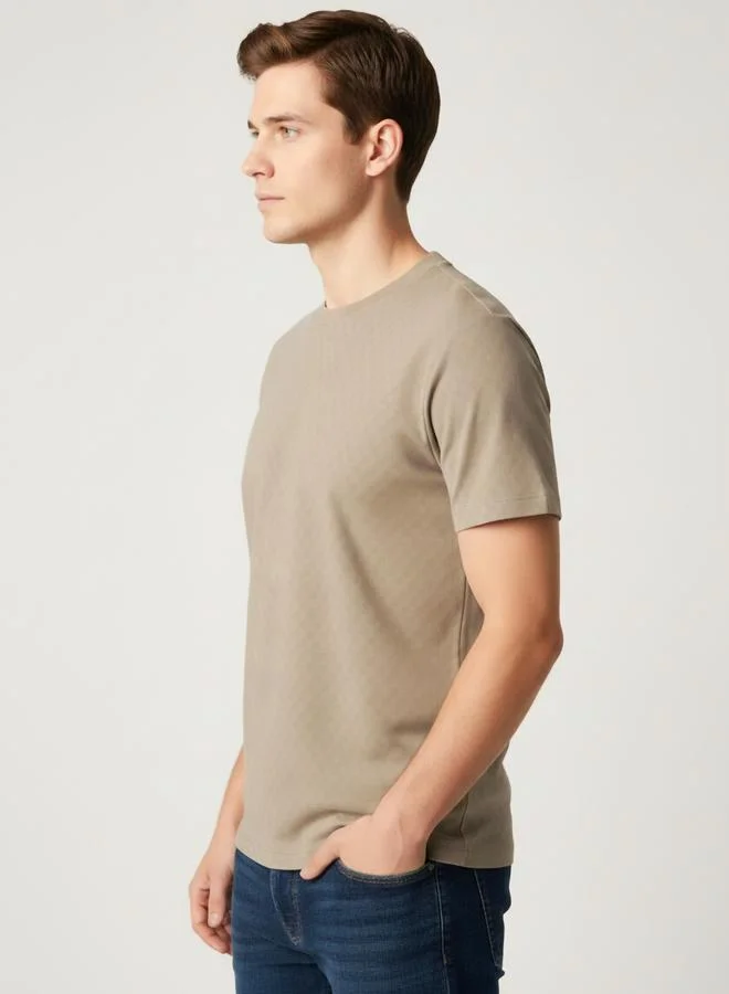 Clans&Hans Men Beige Textured Crew Neck T-Shirt