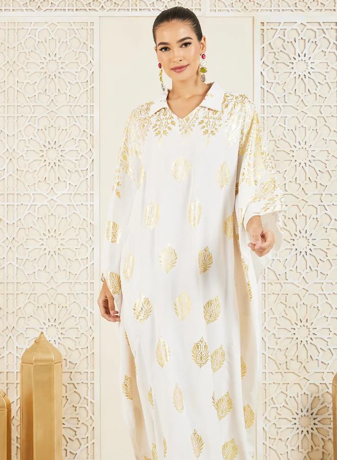 ستايلي Foil Print Collared Jalabiya