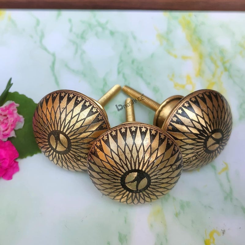 BnoSpace BnoSpace Gold Floral Etched Brass Cabinet Knobs for Cupboard Doors Drawers and Pulls Set of 4  - Image 2