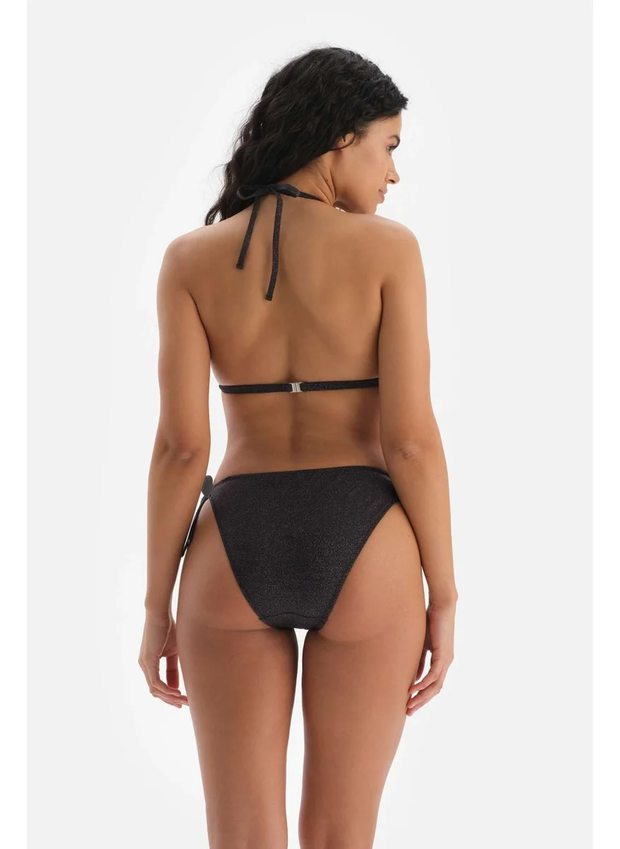 داجي Black Thick Lace Bikini Bottom