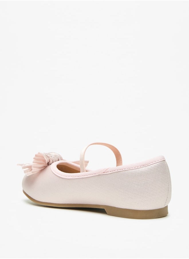 Girls Textured Round Toe Ballerinas With Bow Detail - pzsku/ZA709FDC440030C1AD4AFZ/45/_/1717592612/415b126b-6feb-47bb-be19-92963ee9a54b