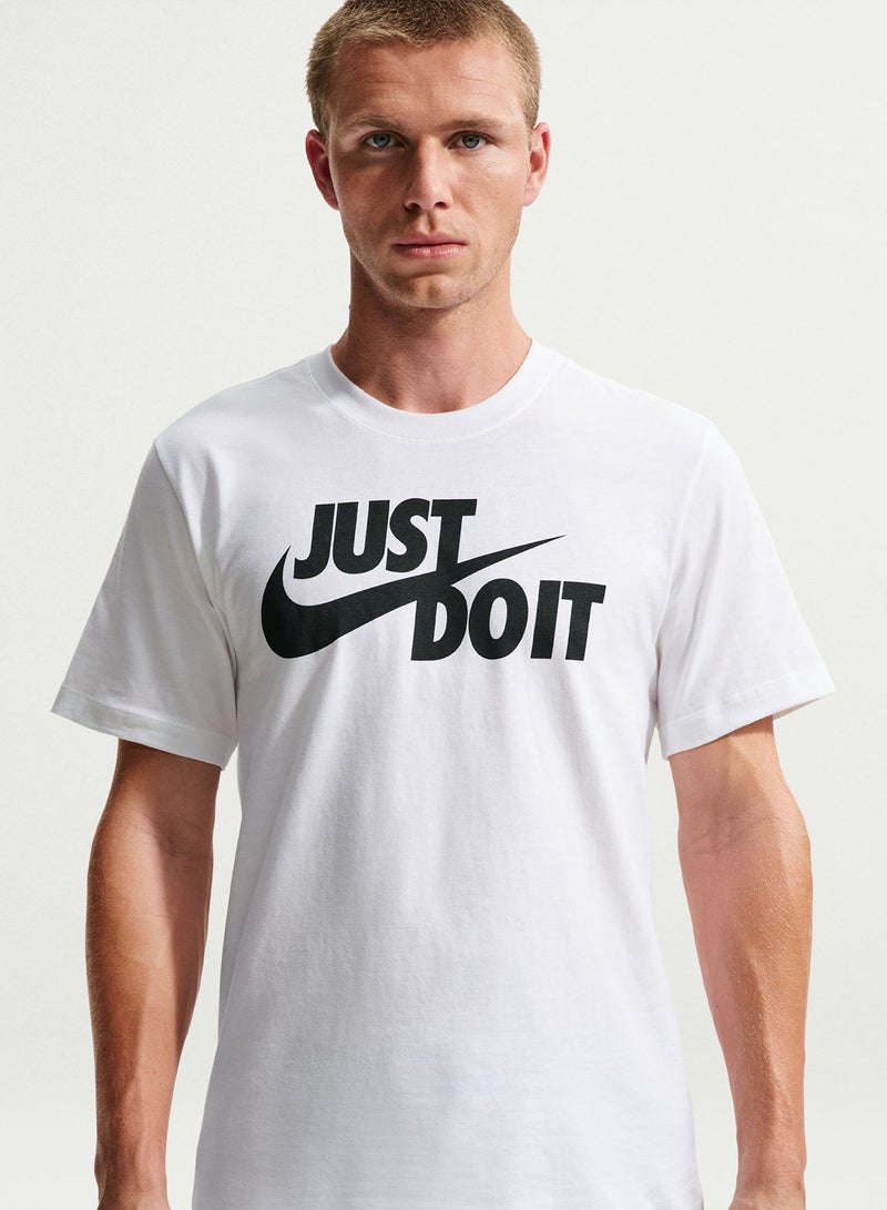 Nike SPORTSWEAR TEE JUST DO IT SOSH - Image 4