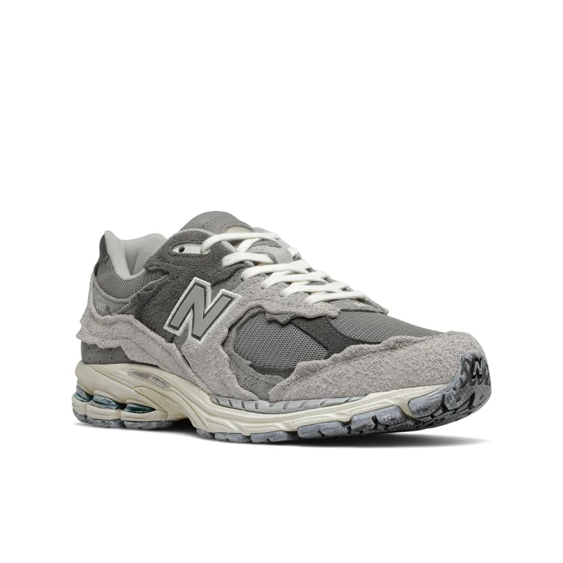 نيو بالانس M2002RV1 casual Sneakers (Standard Fit)