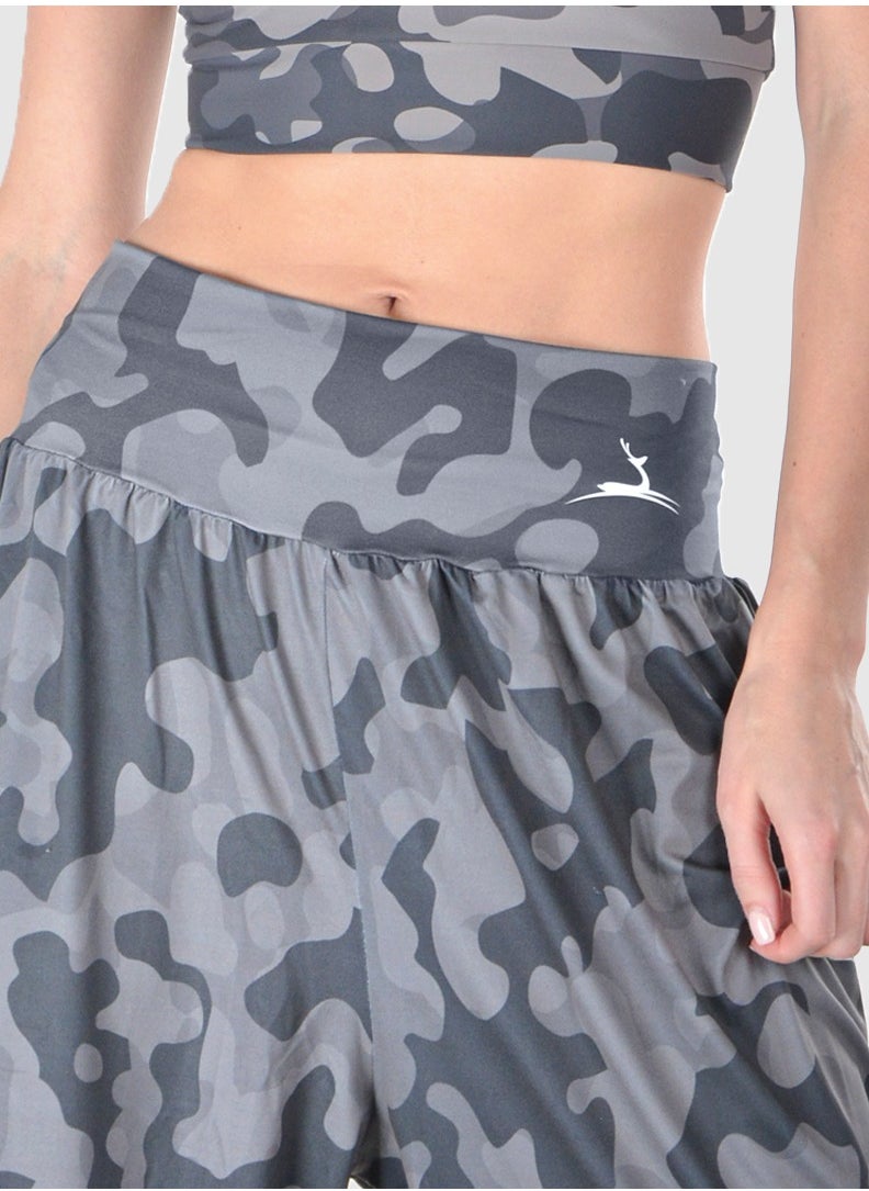 Camouflage Wide Leg Pants - pzsku/ZA710E48E4F2A8FCBF65BZ/45/_/1719731124/04e68908-147a-48da-a5f1-450e9549dfb9