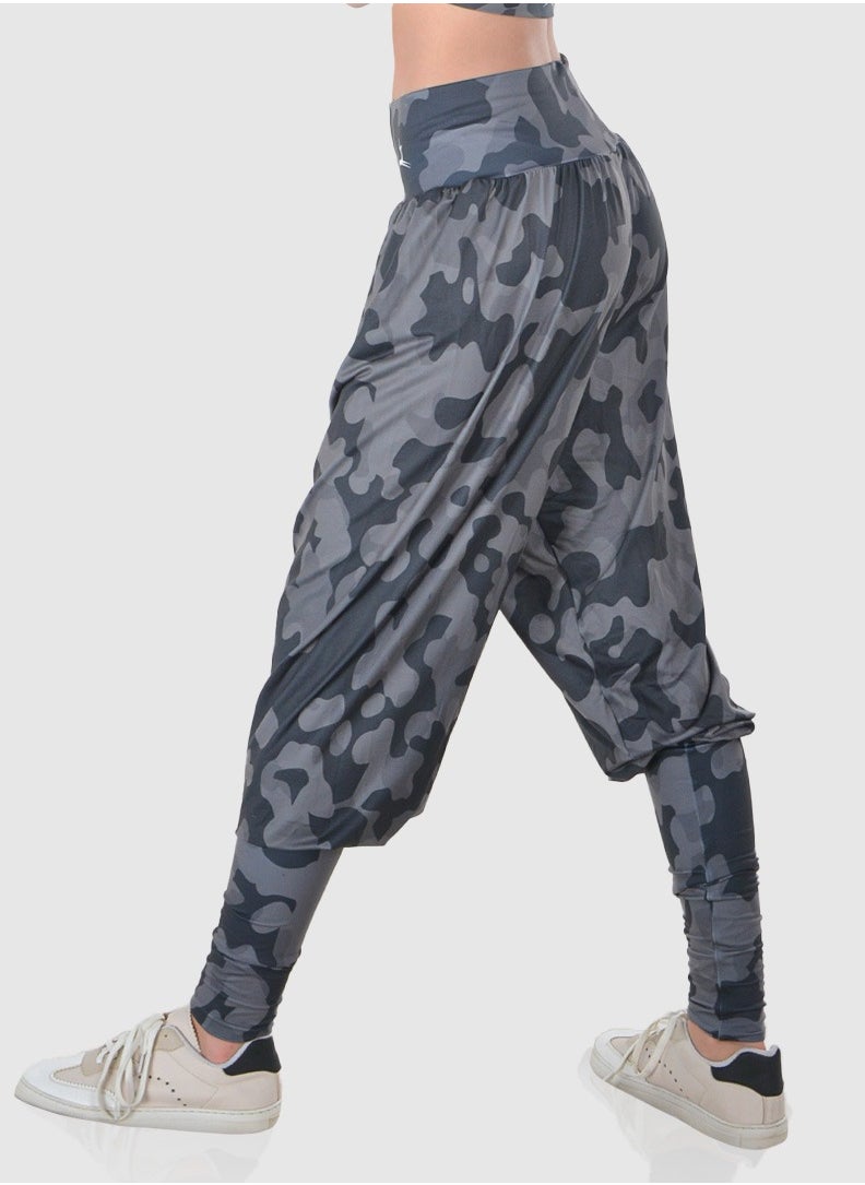 Camouflage Wide Leg Pants - pzsku/ZA710E48E4F2A8FCBF65BZ/45/_/1719731124/a75cc403-4f14-47e7-9a8f-d0a559bd3c44