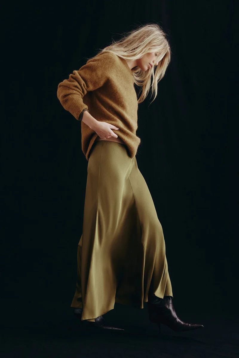 H&M Satin maxi skirt