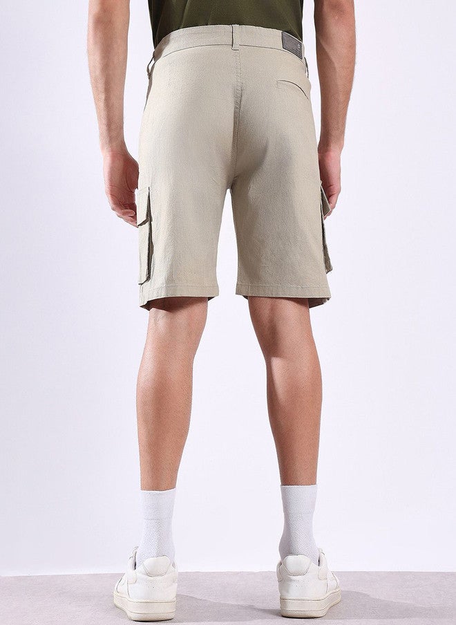 Hence Men Slim Fit Cargo Shorts in Green with 6 Pockets - Image 3