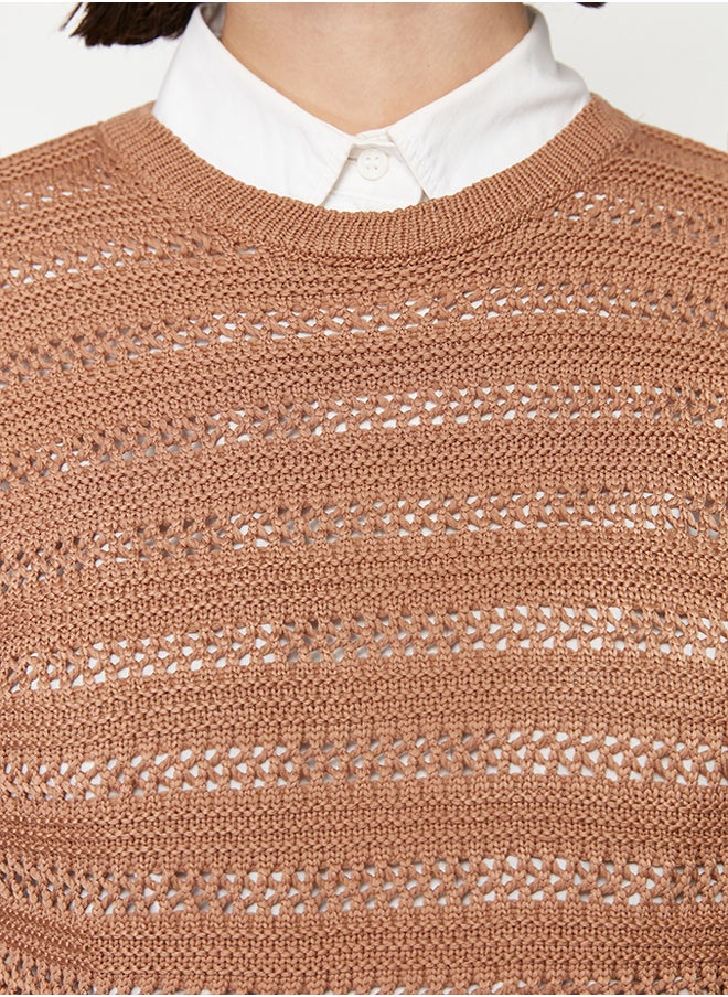 trendyol Brown Openwork/Hole Knitwear Sweater TCTSS24AK00001  - Image 4