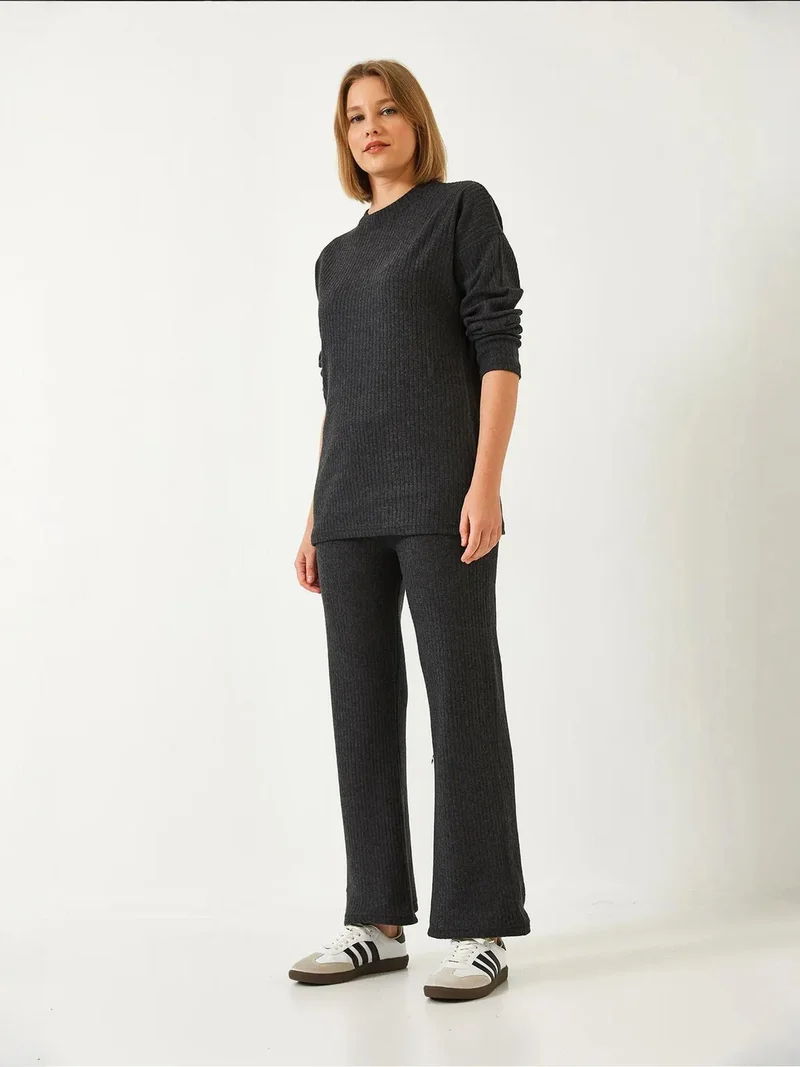 Bianco Lucci Slate Grey LUCCI Ribbed Textured Crew Neck Sweater and Pants Set for Women | Best Price UAE