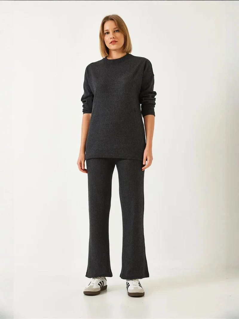 Bianco Lucci Slate Grey LUCCI Ribbed Textured Crew Neck Sweater and Pants Set for Women | Best Price UAE