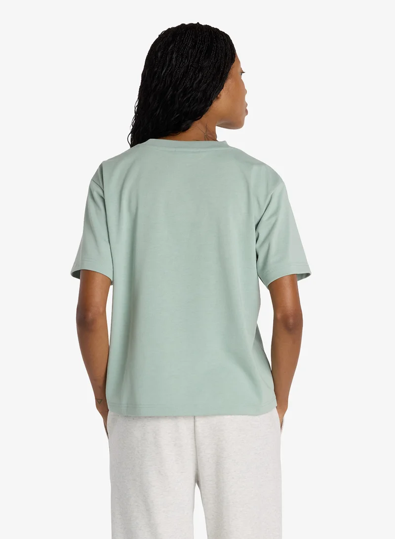 نيو بالانس Bukatsu Logo T-Shirt