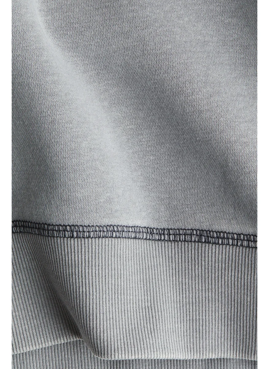 H&M Motif-Detail Sweatshirt