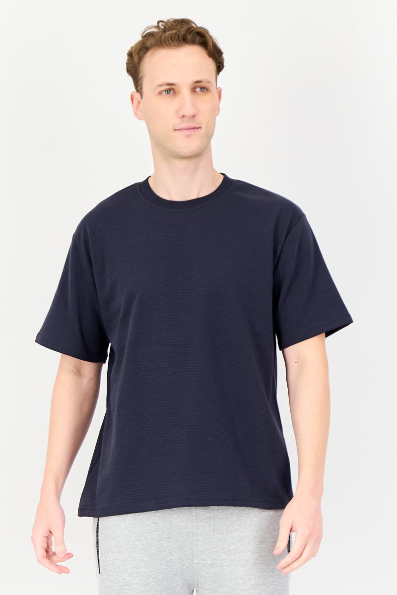 TapouT Men Oversized Fit Short Sleeve Outdoor T-Shirt, Dark Grey - Image 1