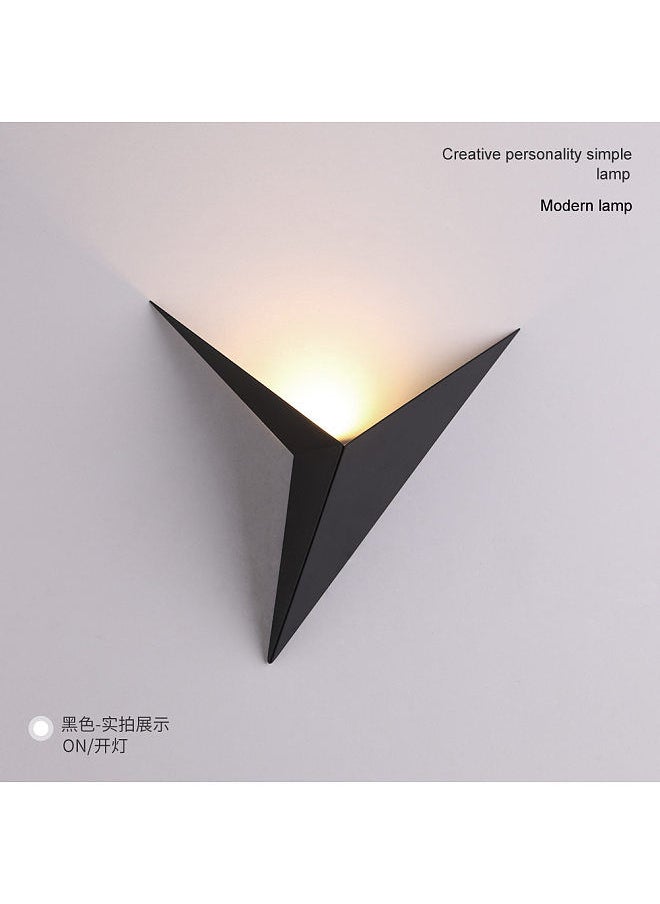 Modern Minimalist Triangular Shape Wall Lamp Wrought Energy-Saving Led Wall Lamp Bedroom Study Hotel Bedside Lamp Light