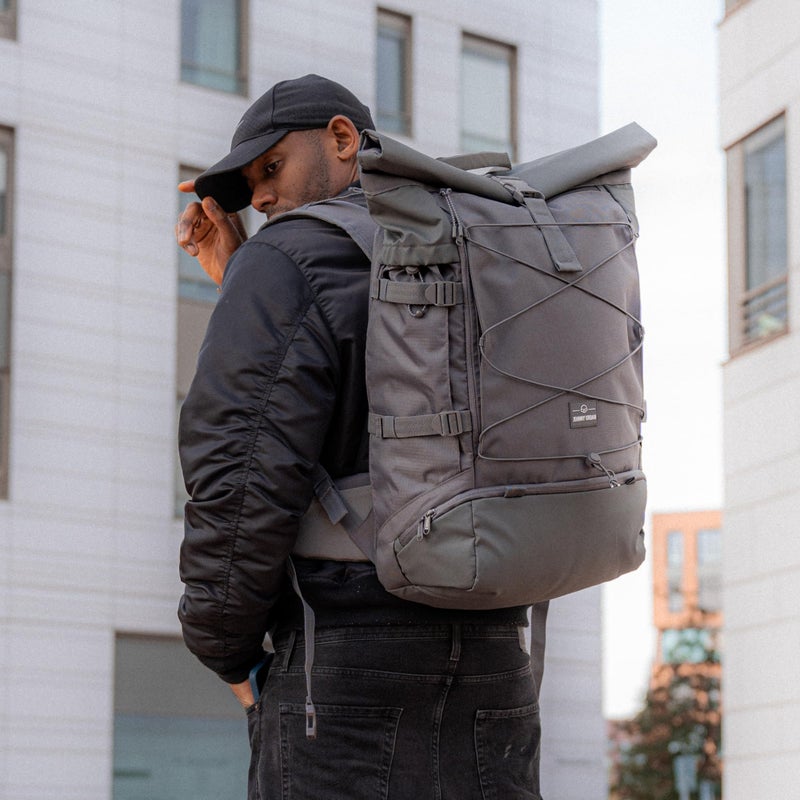 Johnny Urban Allen Travel XL Travel Backpack for Men and Women, 48 L, Rolltop Backpack, Large, Ideal Backpack for Travel, Excursions, Trips, Water-Repellent - Image 2