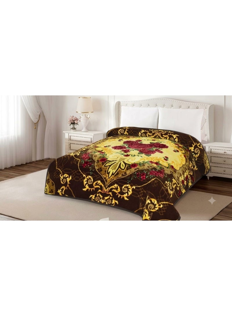 Double-size winter blanket, 6 kg, featuring an embossed floral pattern and an ultra-soft texture; dimensions: 200 x 240 cm.