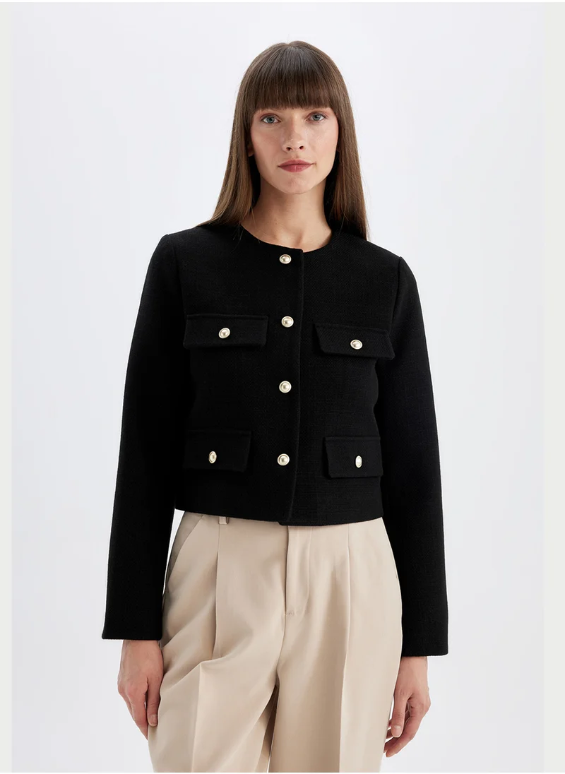 DeFacto Cropped Crew Neck Button-Up Blazer Jacket