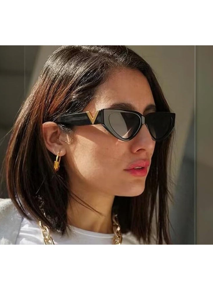 ذا باك نظارة شمسية نسائية بشعار V معدني، إطار أسود، عدسات هندسية - Image 2