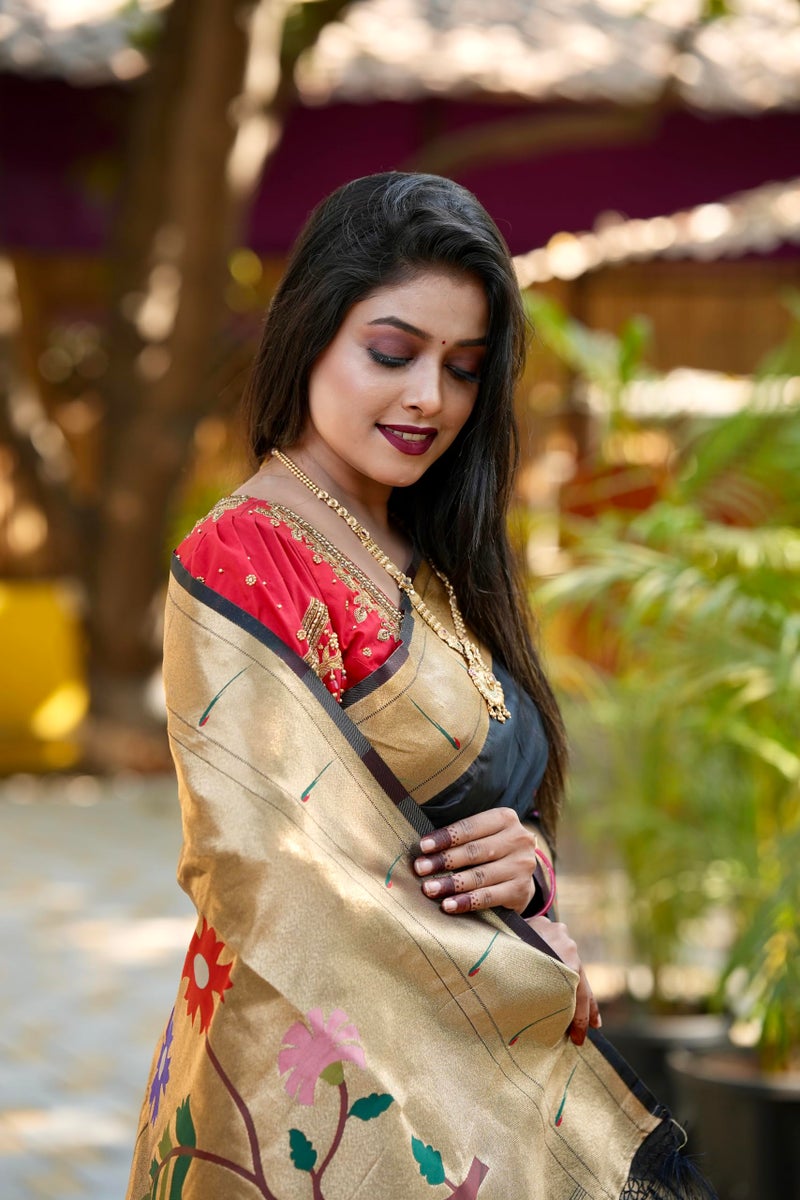 AMIRAT Women's Paithani Soft Silk Saree Pure Banarasi Silk Saree with Unstitched Blouse Piece (Black) - Image 3