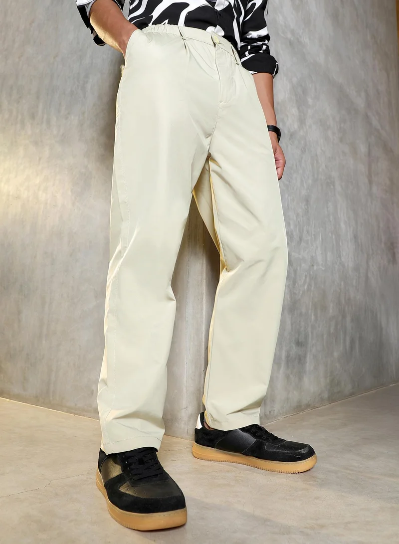 Campus Sutra Lightweight - Pleated Parachute Trousers