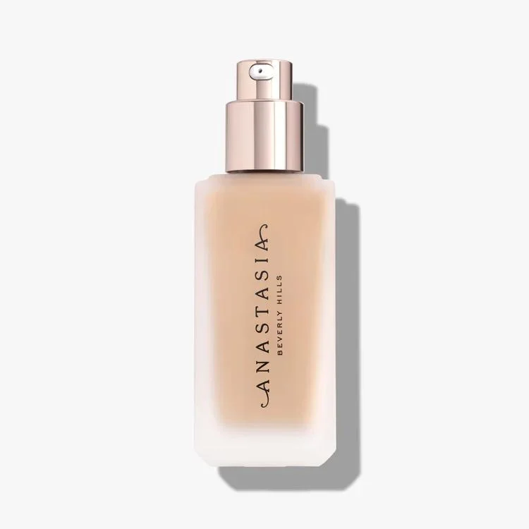 ANASTASIA BEVERLY HILLS Impeccable Blurring Second Skin Matte Foundation  - 3N - Fg