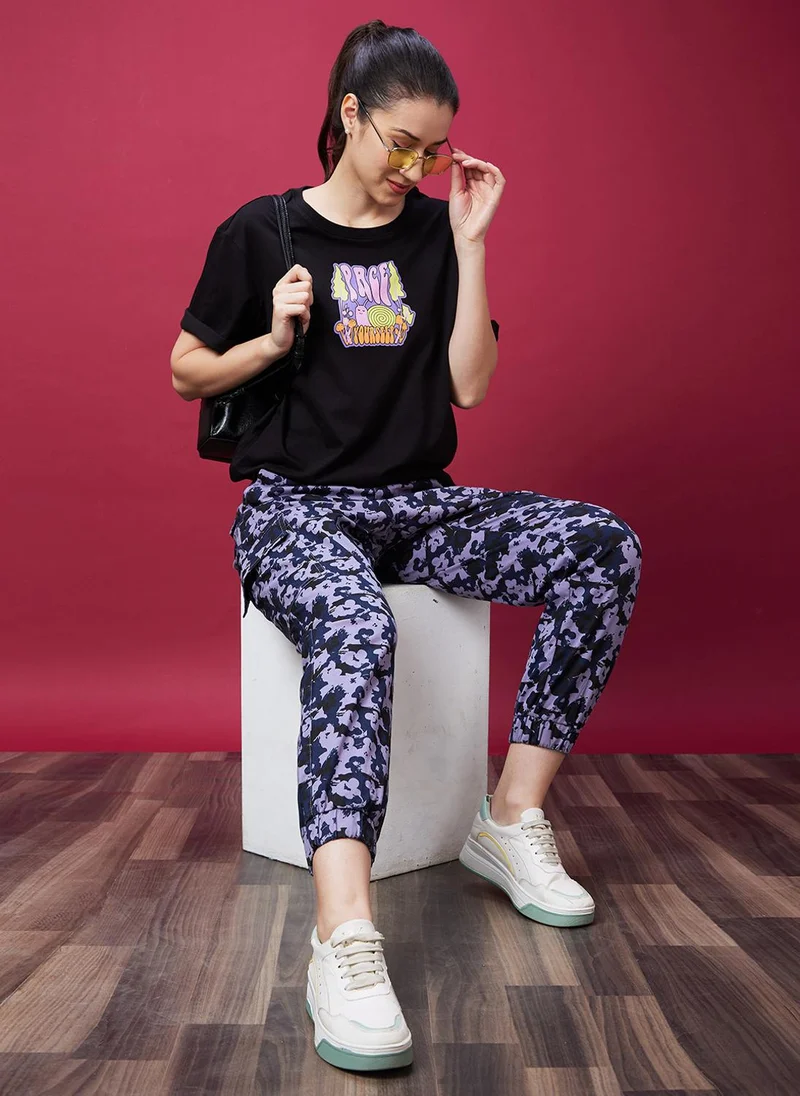 جلو باص بنطلون كارغو نسائي بطبعة مموهة من جلوبس