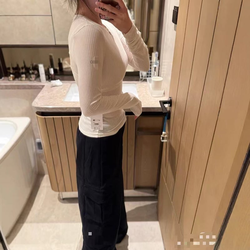 Women's Long Sleeve Ribbed Yoga T-Shirt - Image 1