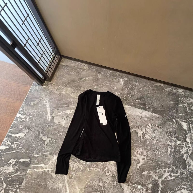 Women's Long Sleeve Ribbed Yoga T-Shirt - Image 2