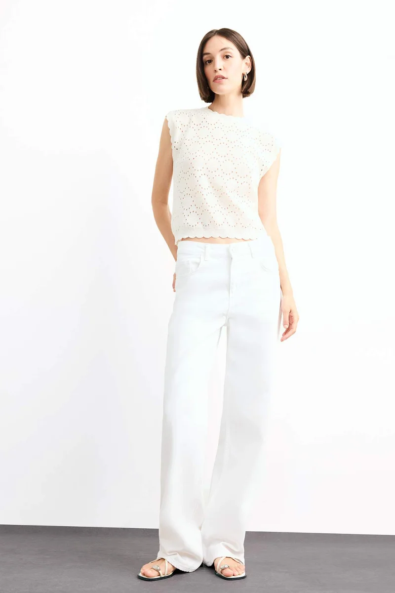 ديفاكتو Knitwear Crew Neck Tank Top