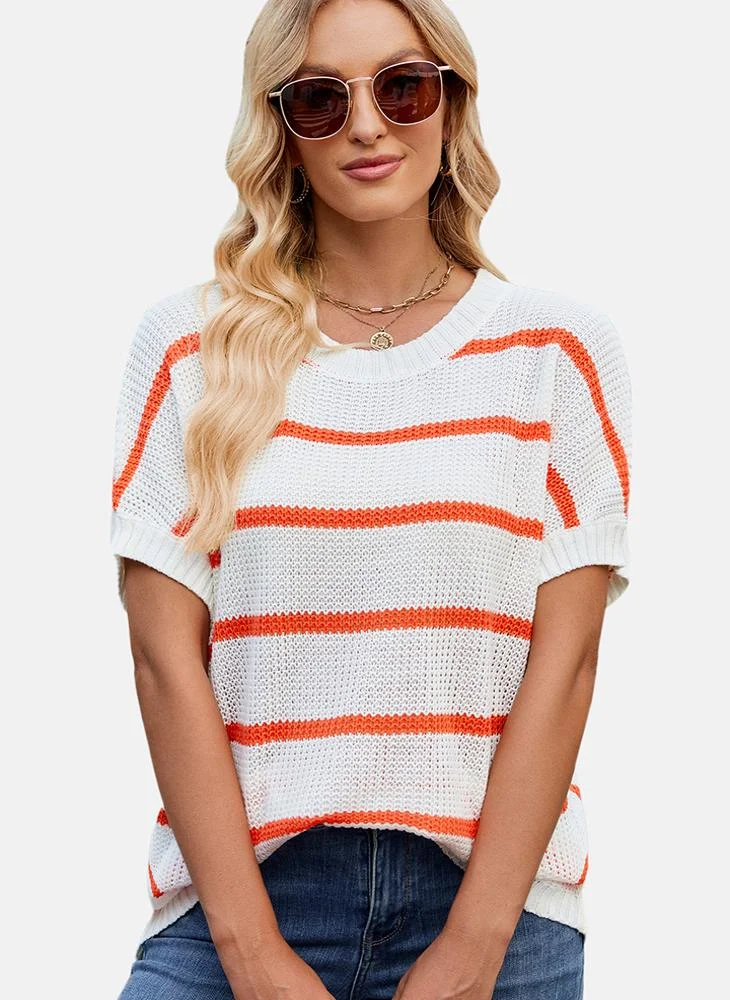 يونيكي White Round Neck Striped Top