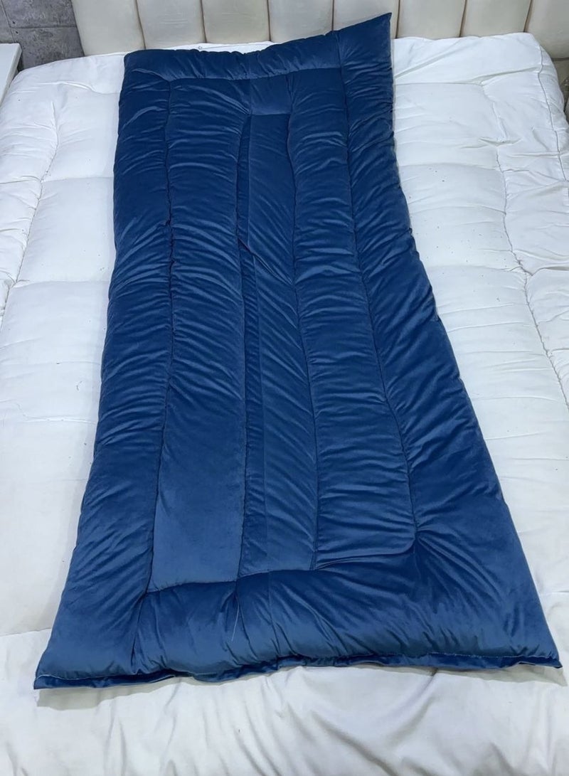Velvet sleeping blanket for camps and rest houses, soft to the touch, made of high-quality materials, blanket for one person, size 180*90*8 cm - Image 2
