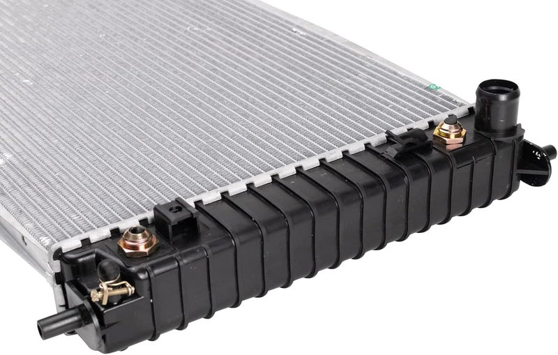 TRQ Radiator Assembly Aluminum Core for Ford Expedition, F-150, Lincoln Mark LT, Navigator - Image 3