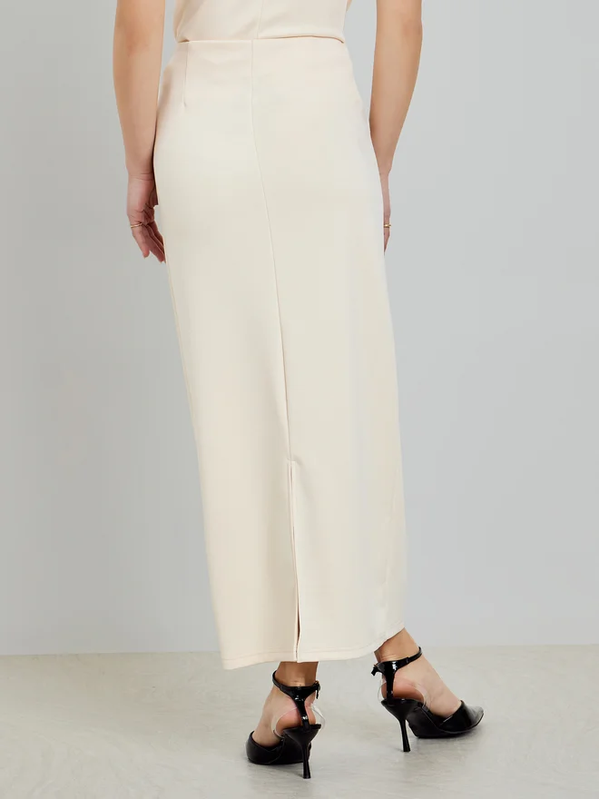Styli  Off-White Solid Straight Fit Maxi Skirt for Women | Best Price UAE