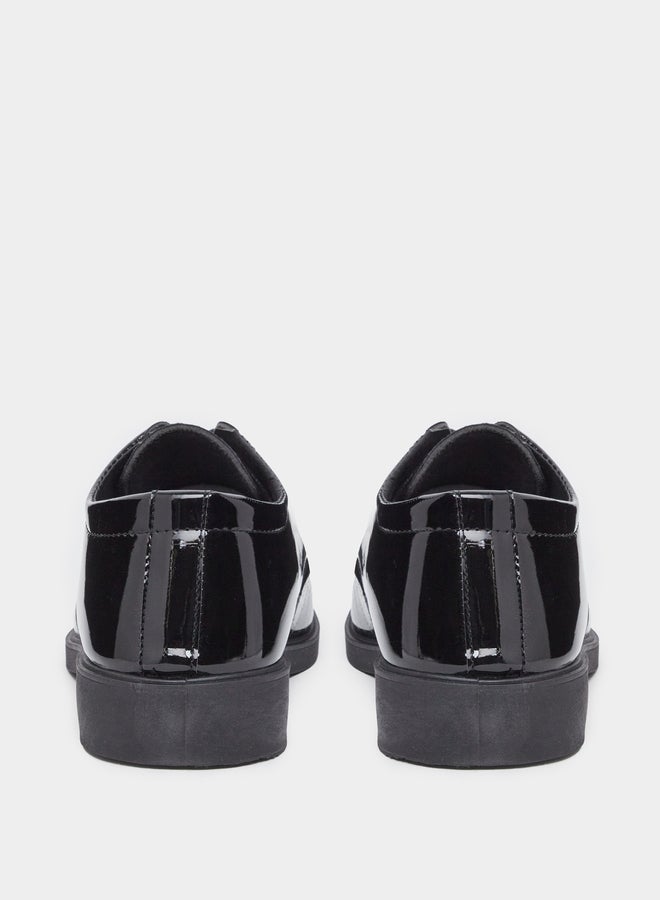 Styli Black Patent Textured Oxford Shoes - Image 4