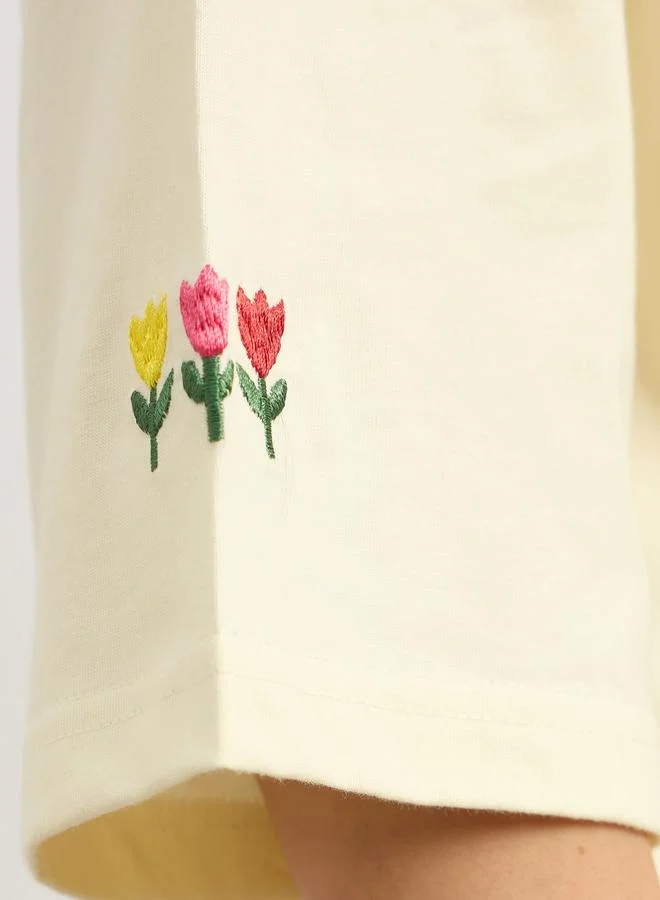 Styli Styli Floral Embroidered Dropped Shoulder Oversized T-Shirt