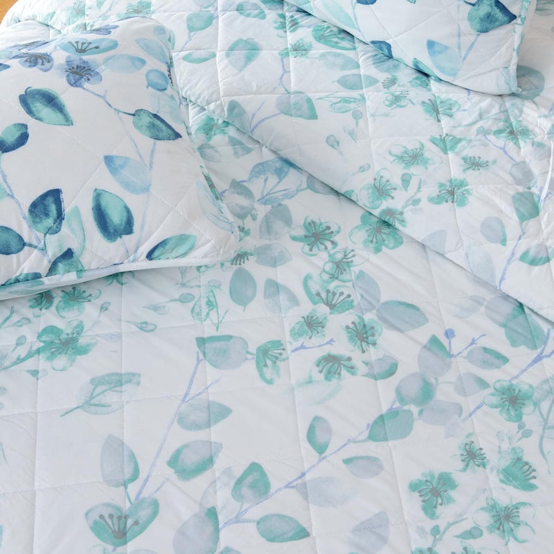 Great Bay Home Floral Full/Queen Quilt Set with Shams, Blue Green Floral Bedding Set, All-Season, Lightweight Bedspread. Reversible, Farmhouse Bedding. (Full/Queen, Miranda) - Image 3