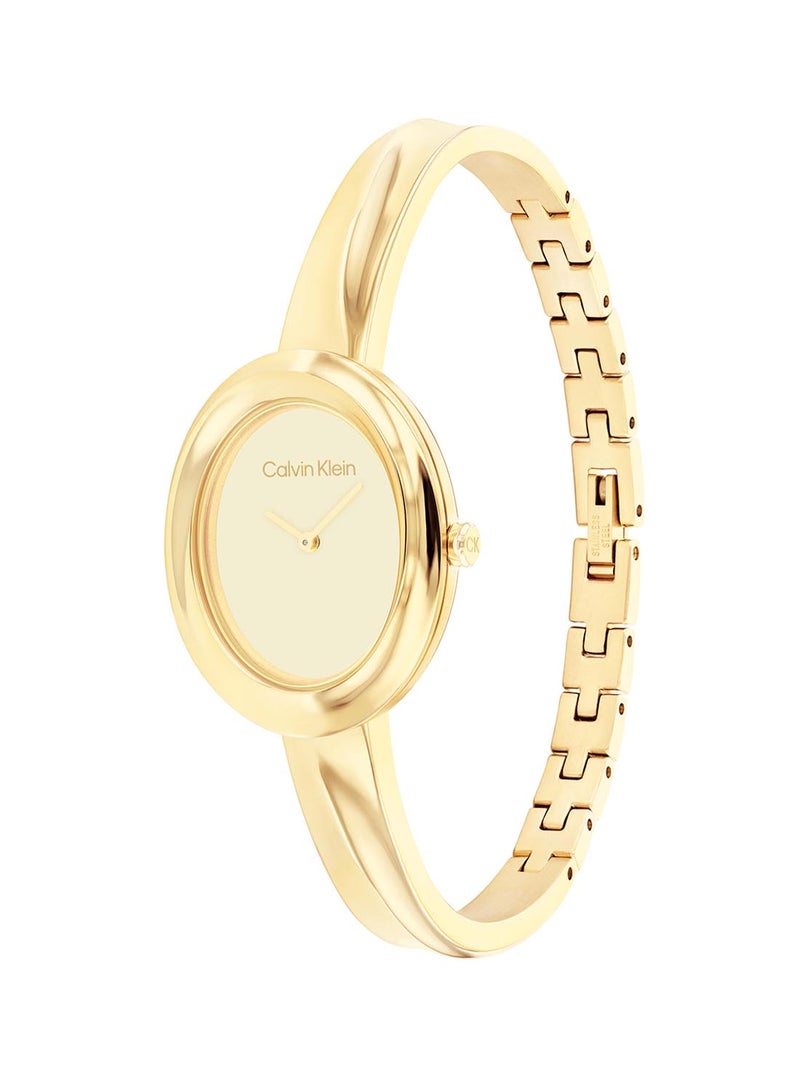 كالفن كلاين ساعة يد بعقارب وإطار ملتوي - Image 1