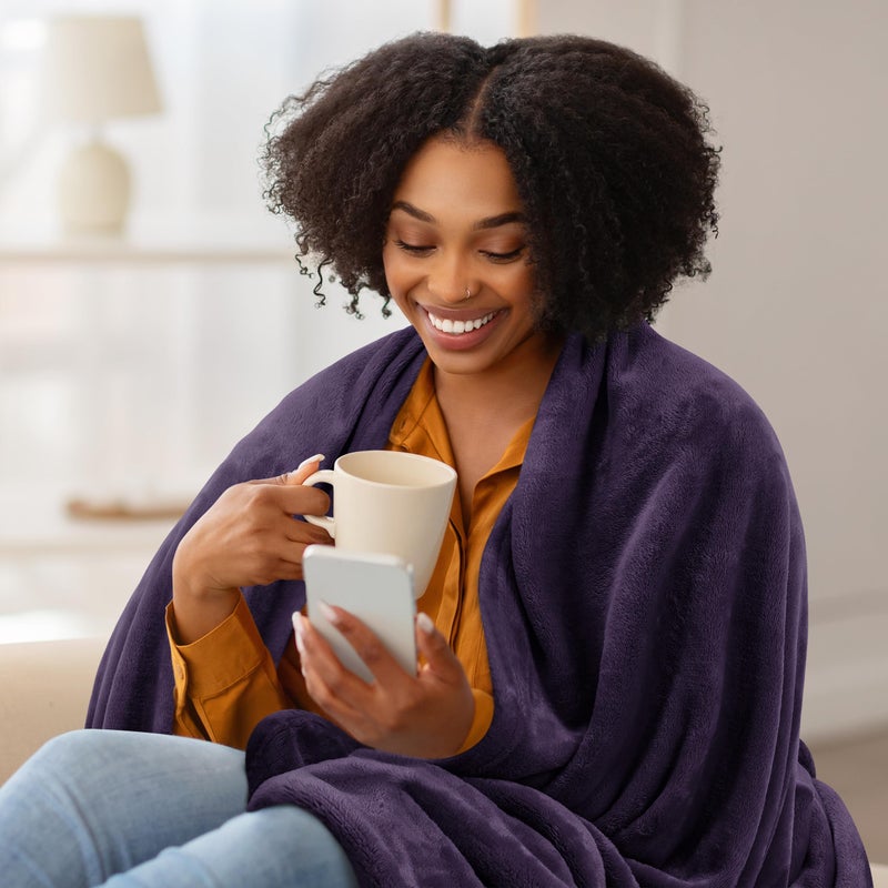 Utopia Bedding Fleece Blanket Throw Size Purple 300GSM Luxury Anti-Static Fuzzy Soft Microfiber Blanket for Couch, Sofa and Bed (60x50 Inch) - Image 3
