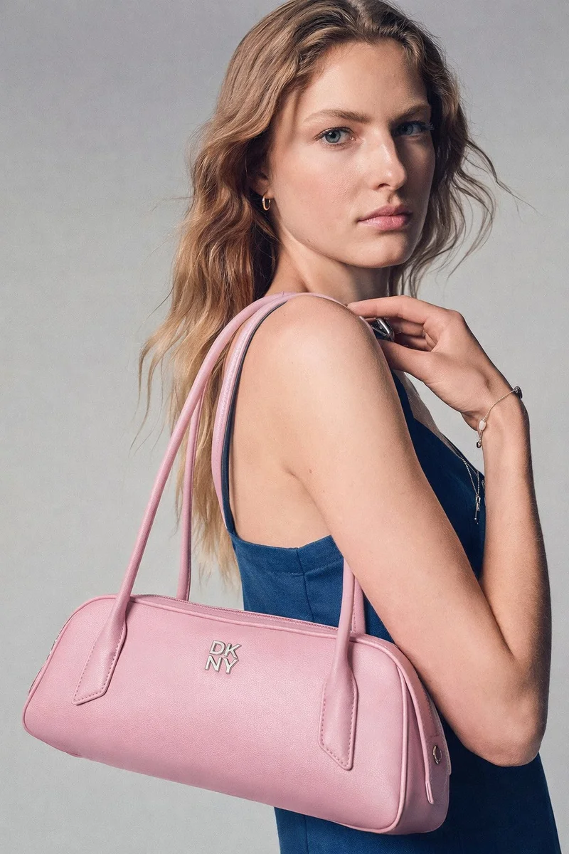 د ك ن ي TIANA EW SHOULDER BAG