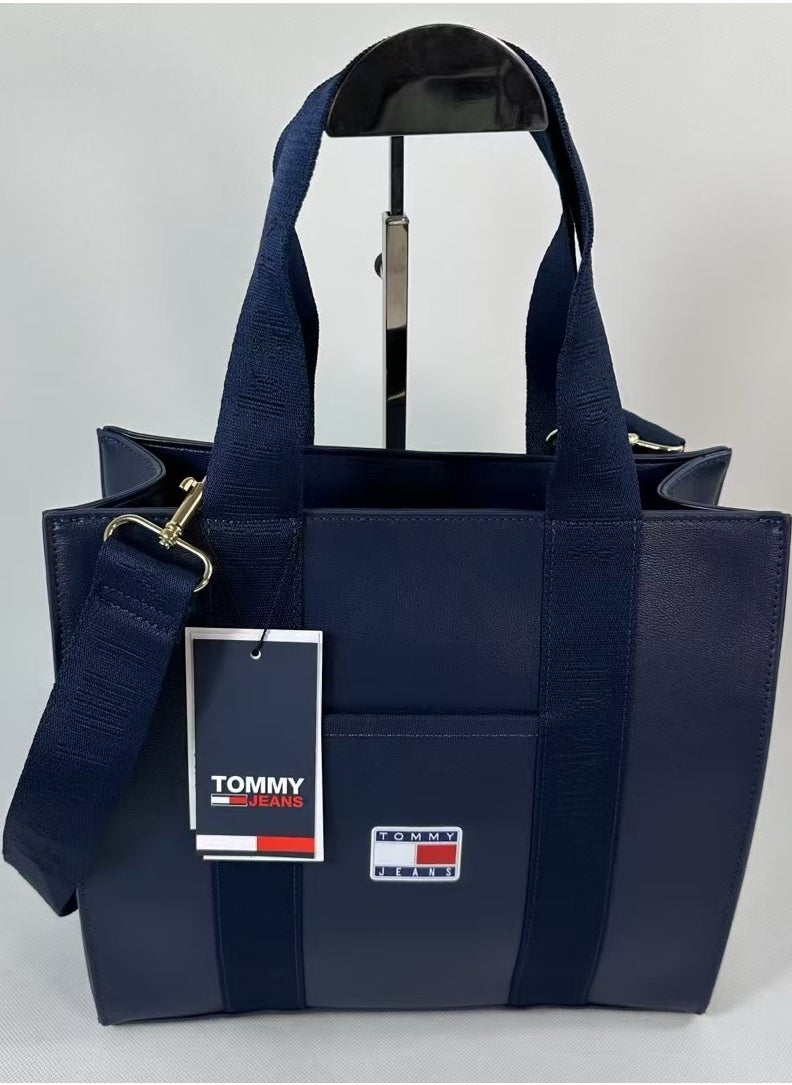Tommy Hilfiger Plus Tommy Hilfiger PlusEssential Repeat Logo Tote 