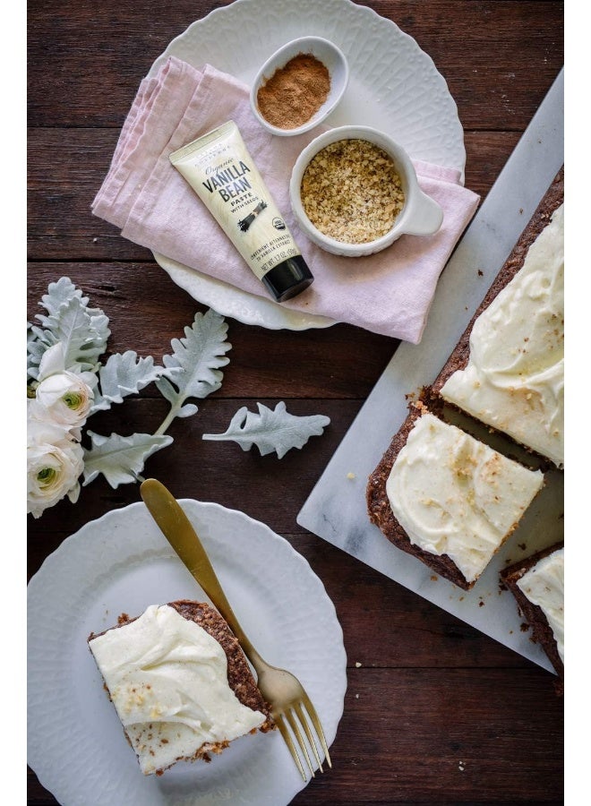 Taylor & Colledge Organic Vanilla Bean Paste with Seeds - Image 4