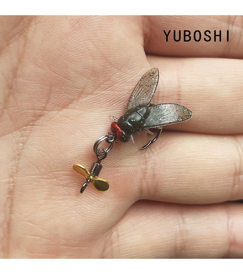 Black 5pcs Realistic Fly Fishing Lures with Propeller Soft Bait for Bass Trout Pike Salmon - Image 4