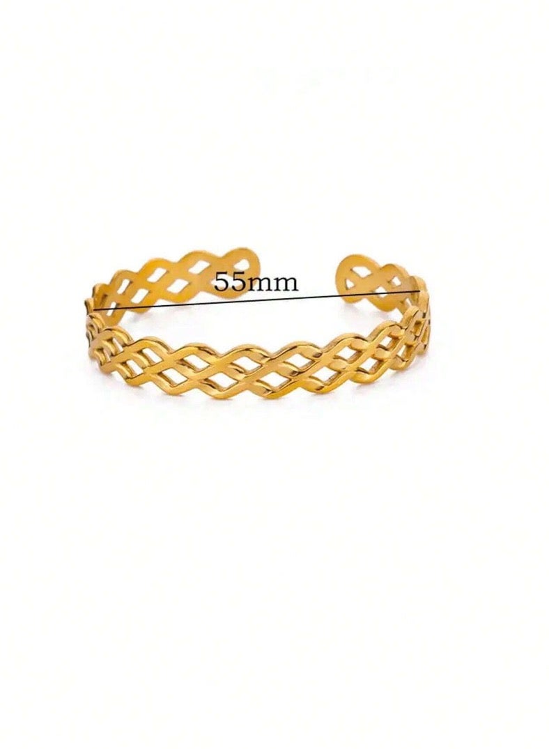 إيكوال اسوارة نسائية أنيقة وعالية الجودة مصنوعة من الاستانلس ستيل مطلية باللون الذهبي - Image 5