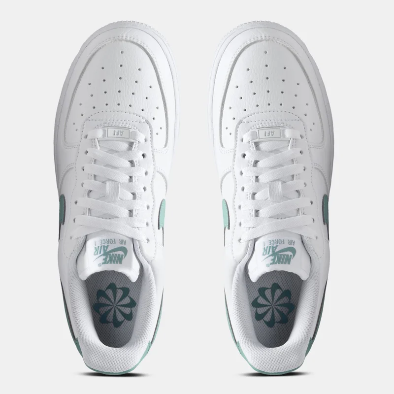 Nike Women's Air Force 1 '07 Next Nature Shoes