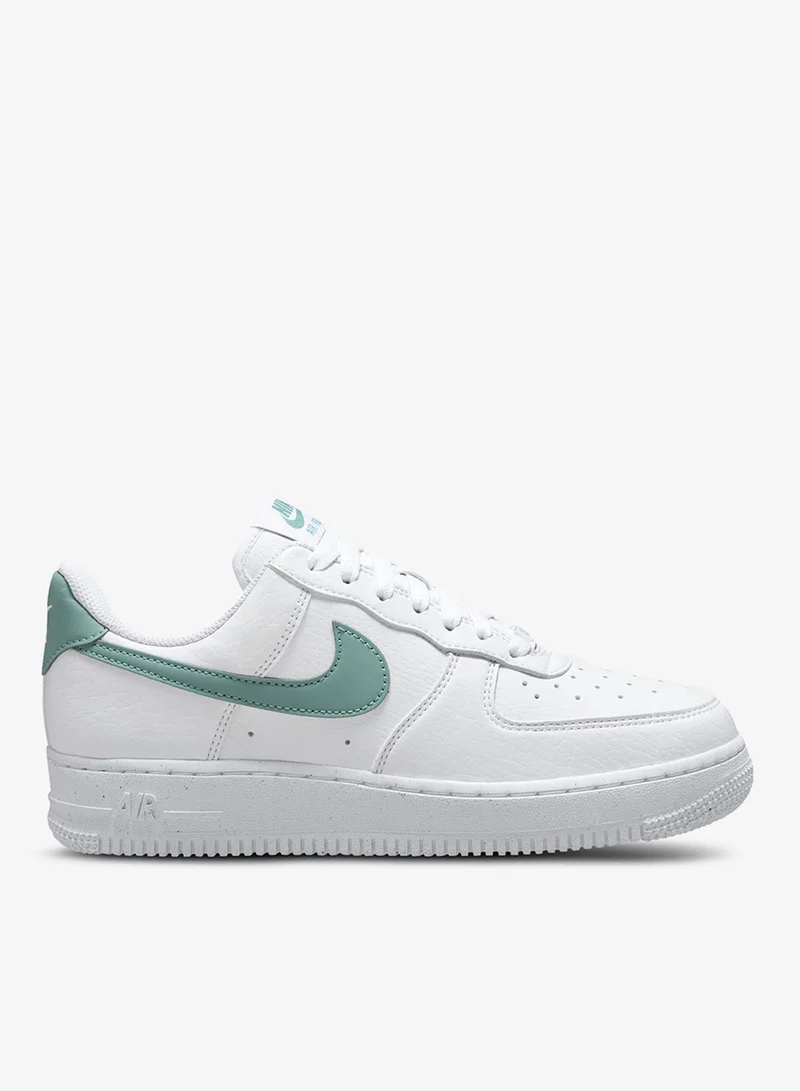 نايكي حذاء إير فورس 1 '07 نكست نيتشر للنساء