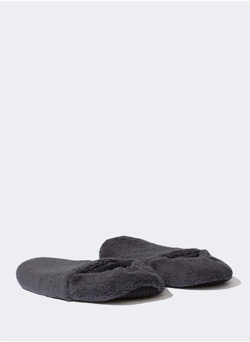 DeFacto Flat Sole Plush Slippers